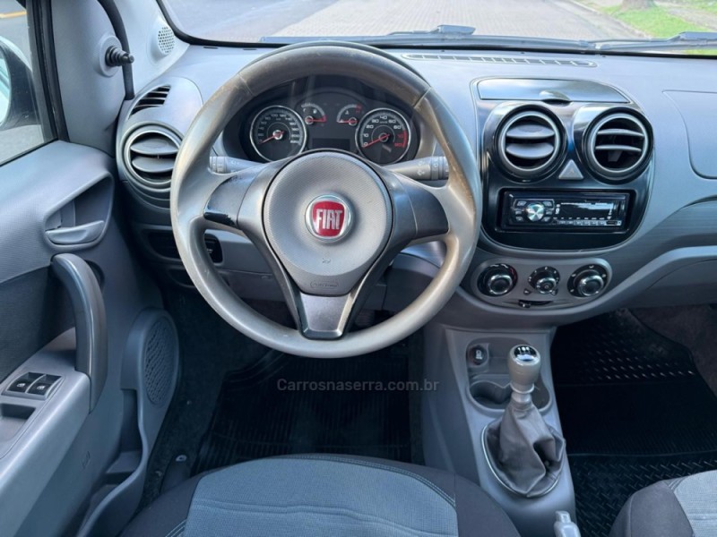 PALIO 1.0 MPI ATTRACTIVE 8V FLEX 4P MANUAL - 2015 - IVOTI