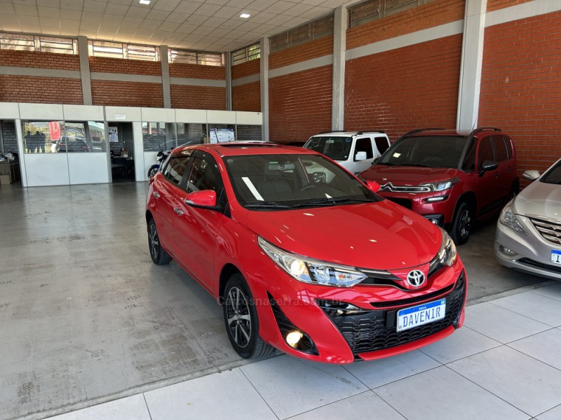 YARIS 1.5 XLS FLEX 4P AUTOMÁTICO