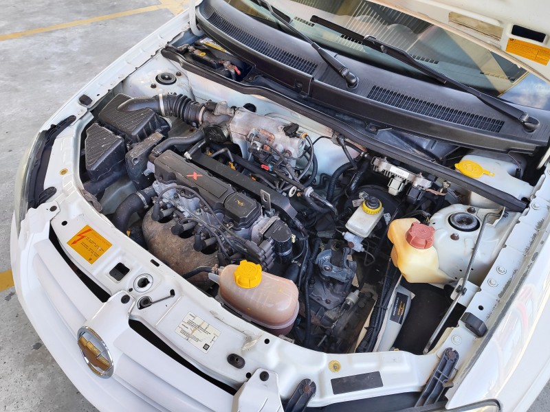 CELTA 1.0 MPFI SPIRIT 8V FLEX 4P MANUAL - 2007 - FARROUPILHA