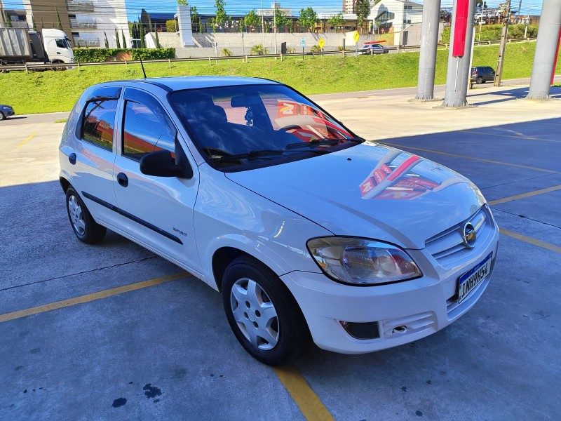CELTA 1.0 MPFI SPIRIT 8V FLEX 4P MANUAL - 2007 - FARROUPILHA