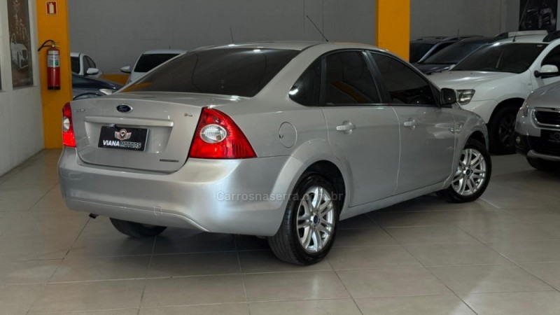 FOCUS 2.0 GLX 16V FLEX 4P AUTOMÁTICO - 2013 - SAPUCAIA DO SUL