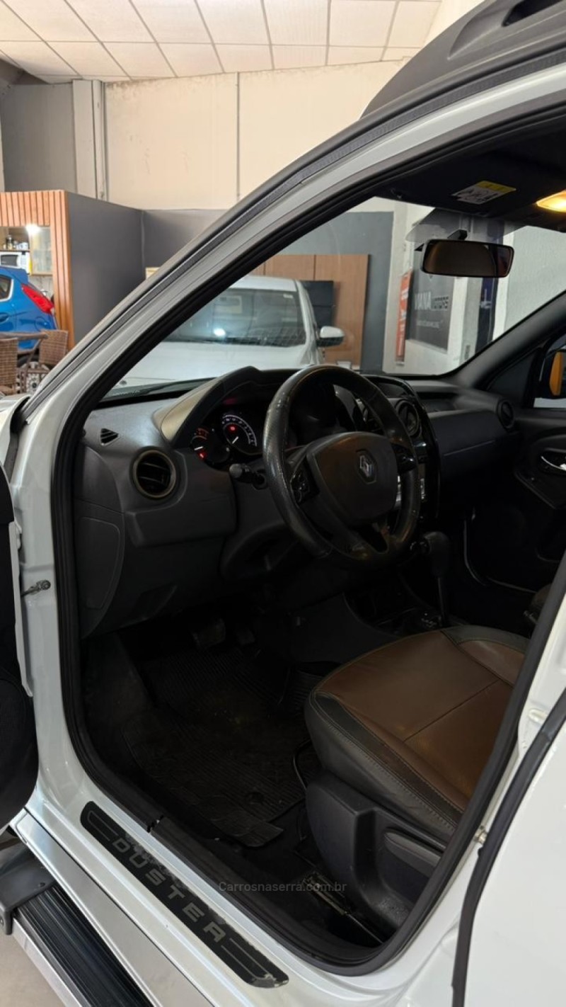 DUSTER 2.0 DYNAMIQUE 4X2 16V FLEX 4P AUTOMÁTICO - 2016 - SAPUCAIA DO SUL