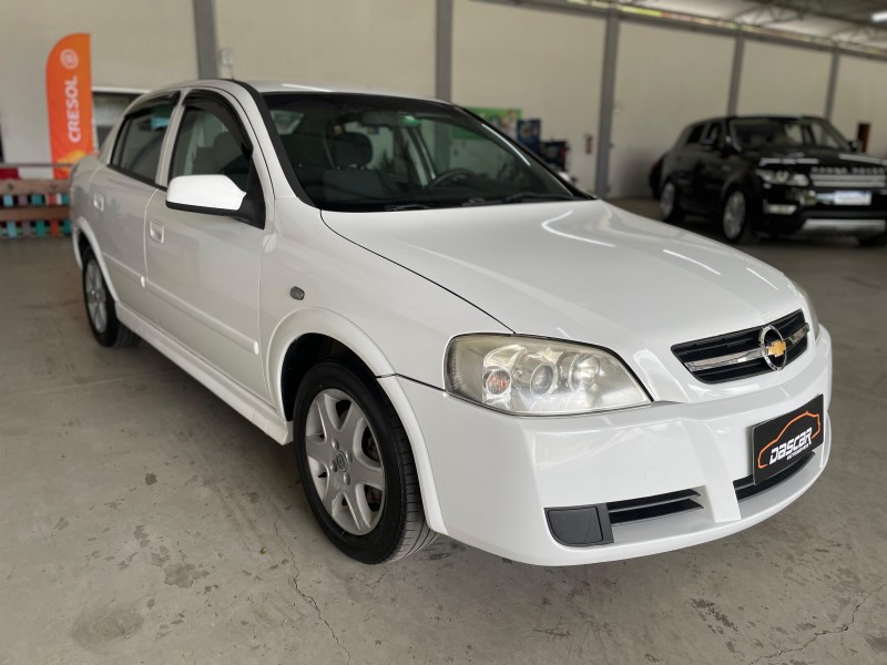 ASTRA 2.0 MPFI ADVANTAGE 8V FLEX 4P MANUAL - 2007 - BOM PRINCíPIO