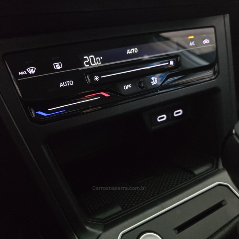 POLO 1.0 170 TSI 12V HIGHLINE FLEX 4P AUTOMÁTICO - 2024 - SANTA CRUZ DO SUL