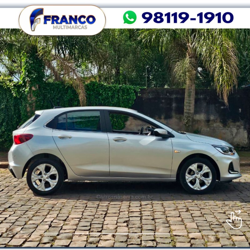 ONIX 1.0 PREMIER 12V TURBO FLEX 4P AUTOMÁTICO - 2022 - VACARIA