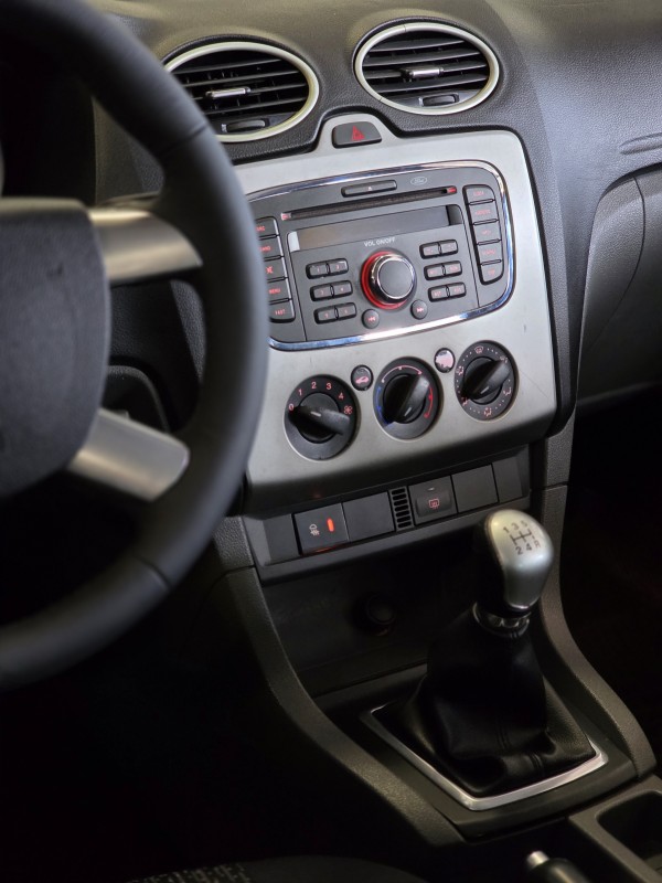 FOCUS 1.6 8V FLEX 4P MANUAL - 2011 - CAXIAS DO SUL