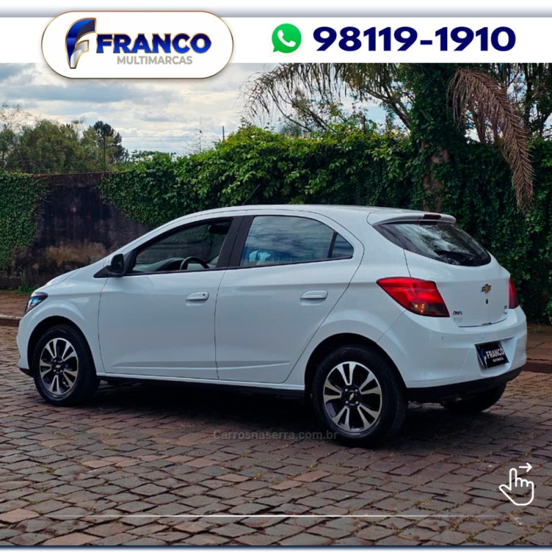 ONIX 1.4 MPFI LTZ 8V FLEX 4P AUTOMÁTICO - 2015 - VACARIA