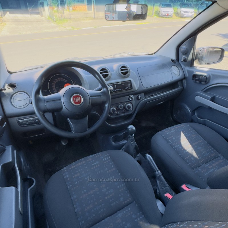 UNO 1.0 EVO VIVACE 8V FLEX 4P MANUAL - 2014 - NOVO HAMBURGO