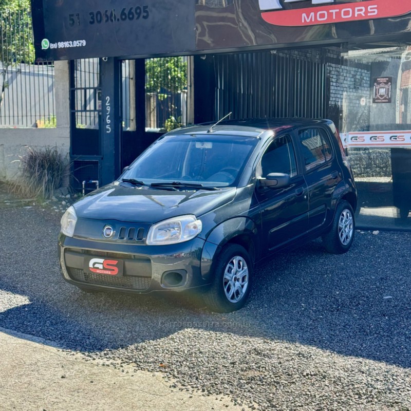 UNO 1.0 EVO VIVACE 8V FLEX 4P MANUAL
