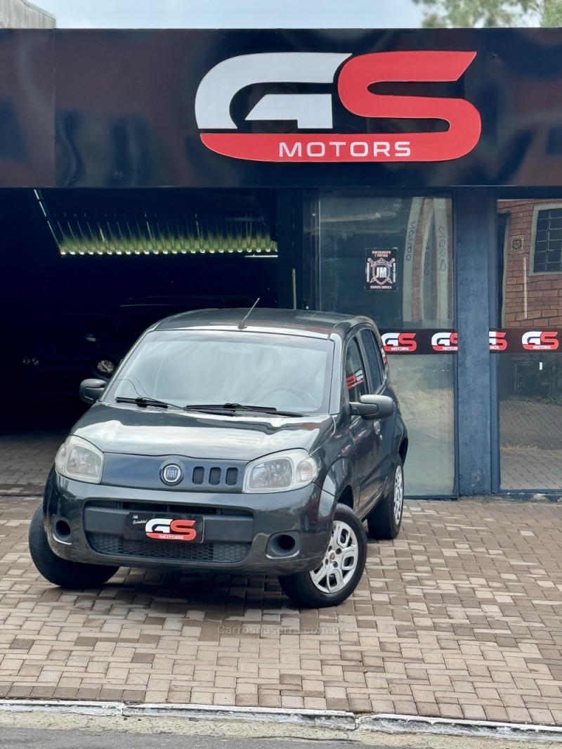 UNO 1.0 EVO VIVACE 8V FLEX 4P MANUAL - 2014 - NOVO HAMBURGO