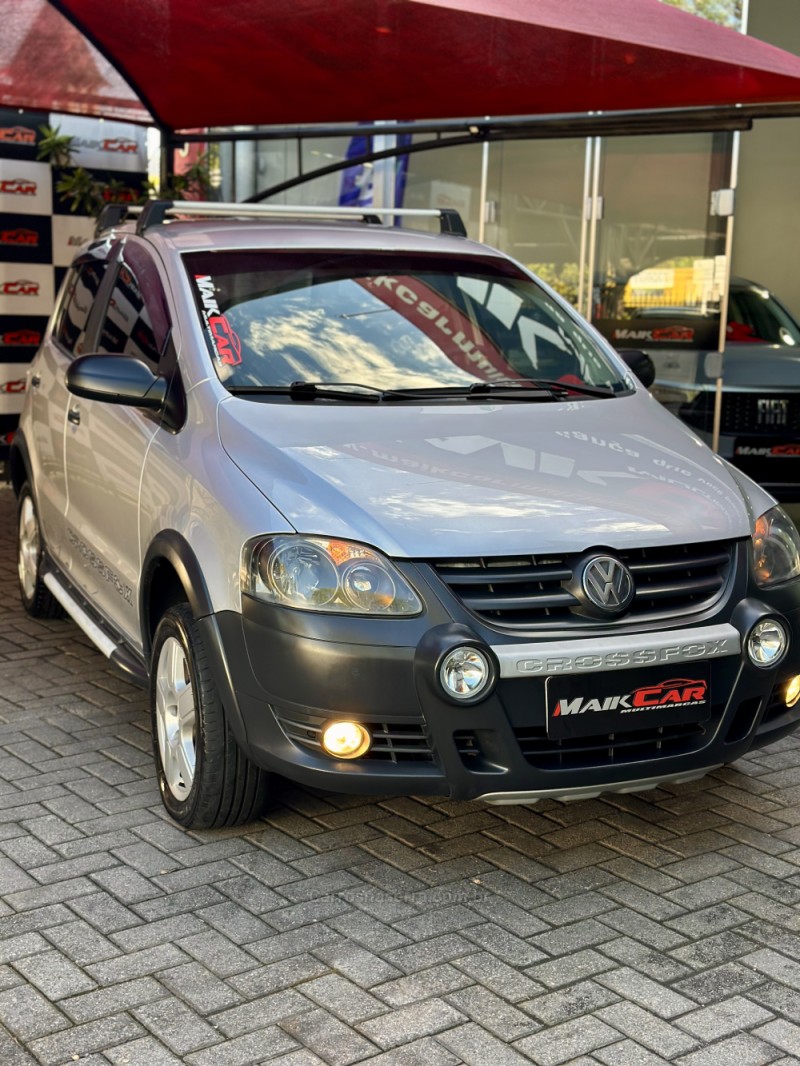 CROSSFOX 1.6 MI FLEX 8V 4P MANUAL - 2009 - ESTâNCIA VELHA