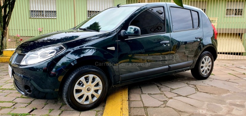 SANDERO 1.0 EXPRESSION 16V FLEX 4P MANUAL - 2011 - CAXIAS DO SUL
