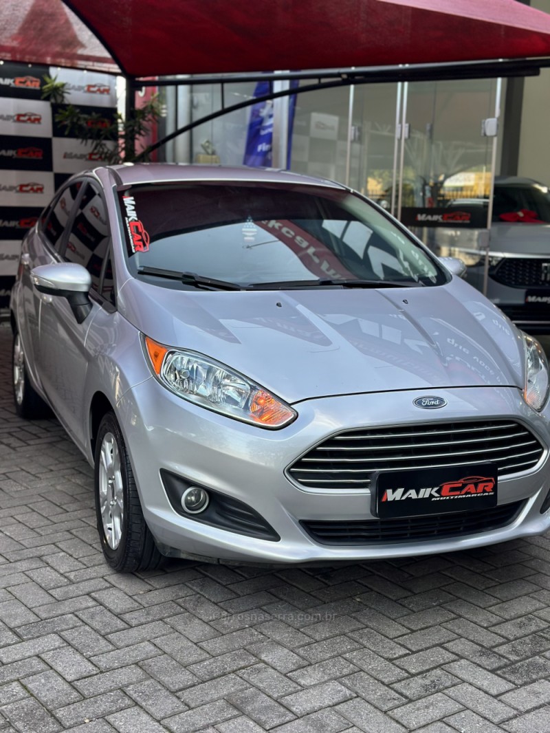 FIESTA 1.6 SE PLUS SEDAN 16V FLEX 4P AUTOMÁTICO - 2014 - ESTâNCIA VELHA