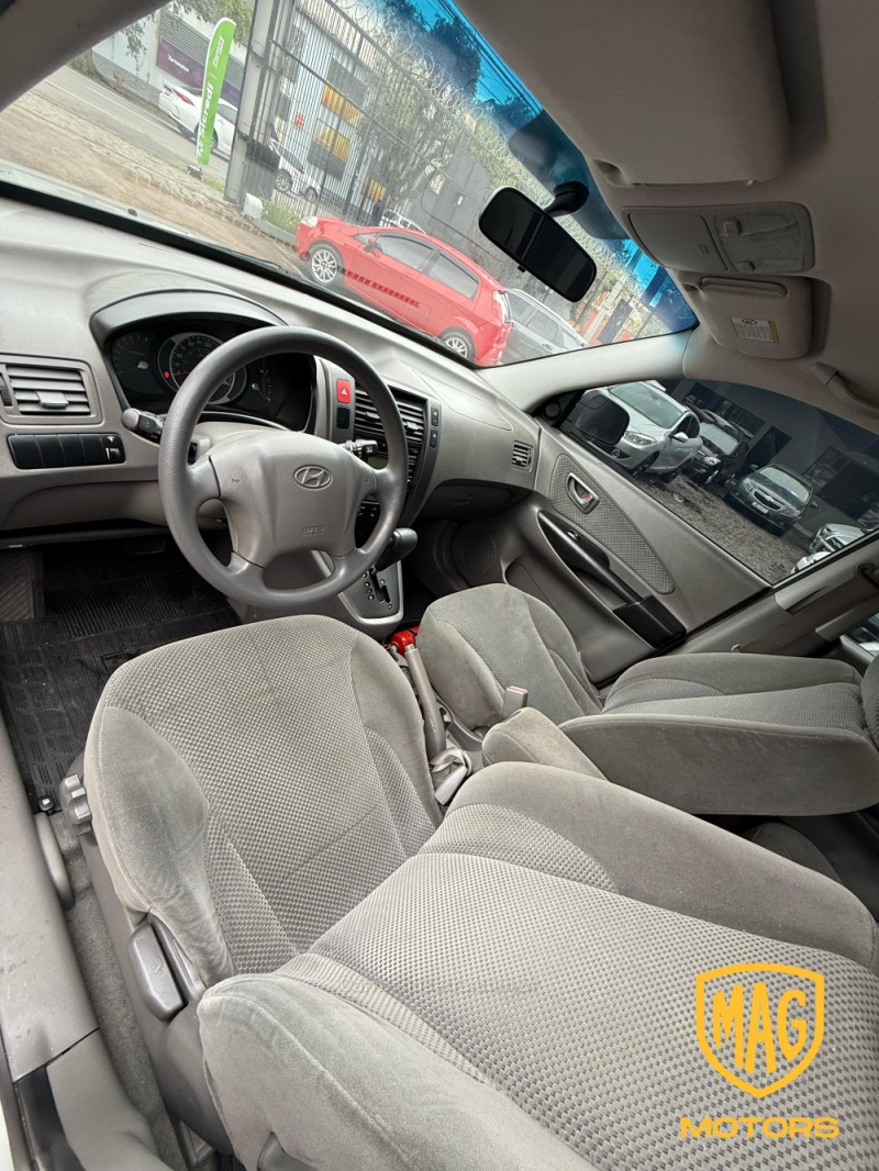 TUCSON 2.0 MPFI GL 16V 142CV 2WD GASOLINA 4P AUTOMÁTICO - 2013 - CAXIAS DO SUL