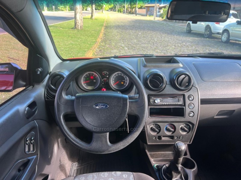 FIESTA 1.0 MPI HATCH 8V FLEX 4P MANUAL - 2013 - DOIS IRMãOS