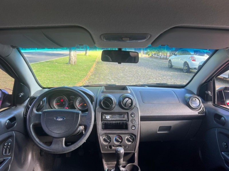 FIESTA 1.0 MPI HATCH 8V FLEX 4P MANUAL - 2013 - DOIS IRMãOS
