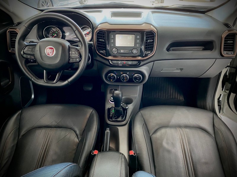 TORO 2.0 16V TURBO DIESEL VOLCANO AT9 4X4 AUTOMÁTICO - 2018 - LAJEADO