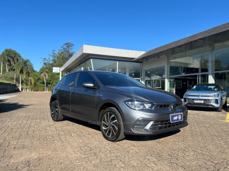 POLO 1.0 170 TSI 12V HIGHLINE FLEX 4P AUTOMÁTICO - 2024 - NOVA PETRóPOLIS