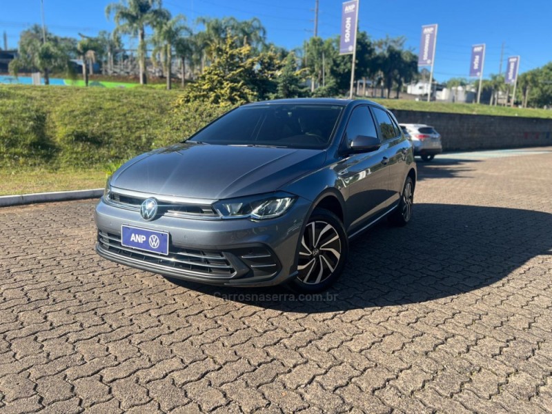 POLO 1.0 170 TSI 12V HIGHLINE FLEX 4P AUTOMÁTICO