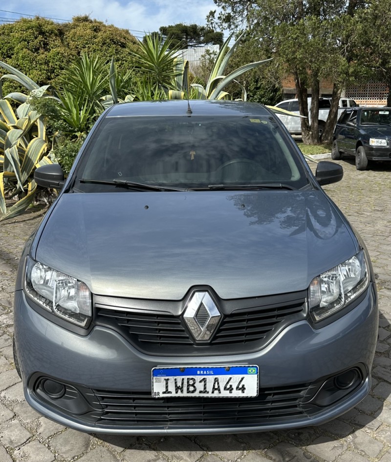 LOGAN 1.0 AUTHENTIQUE 16V FLEX 4P MANUAL - 2015 - CAXIAS DO SUL