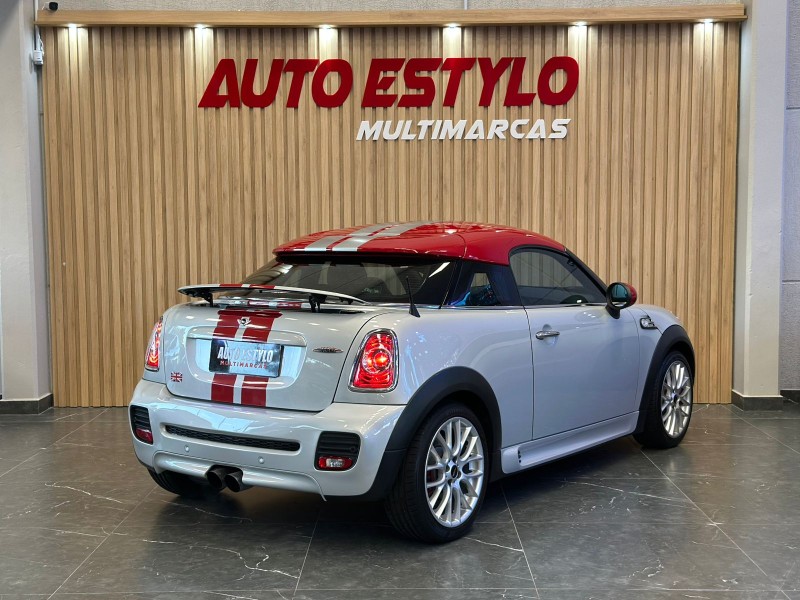 COOPER 1.6 COUPÉ JOHN COOPER WORKS 16V TURBO GASOLINA 2P AUTOMÁTICO - 2014 - ESTâNCIA VELHA