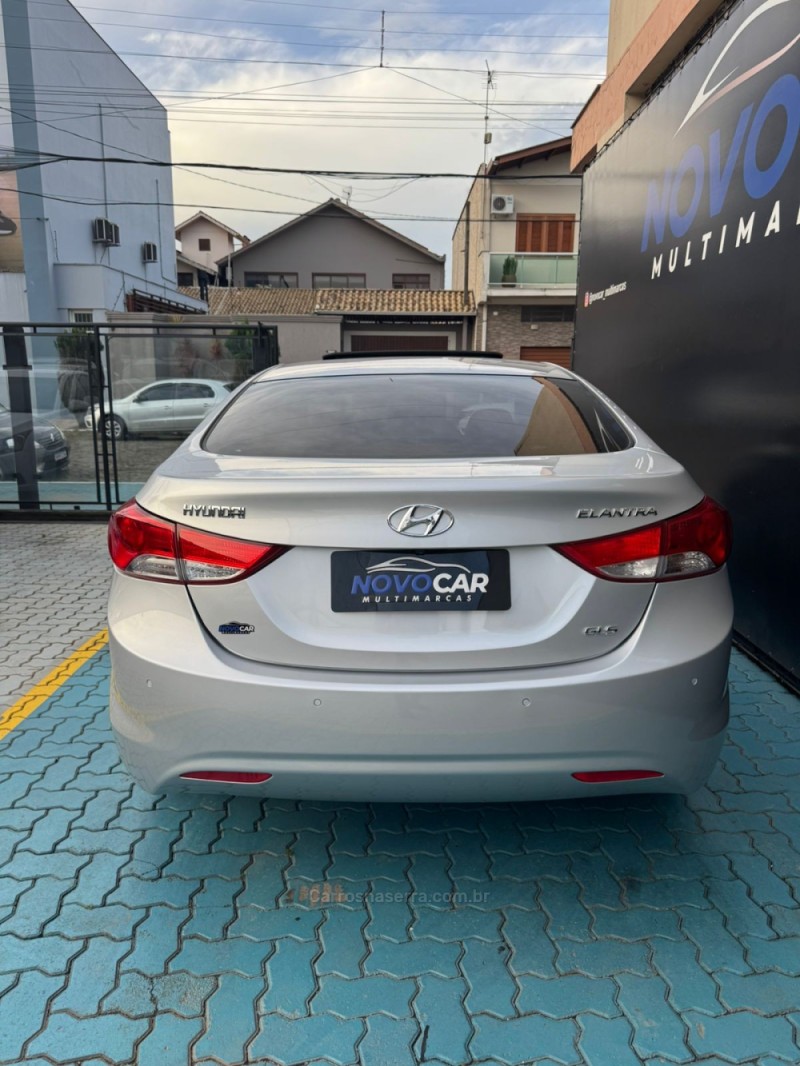 ELANTRA 1.8 GLS 16V FLEX AUTOMÁTICO - 2013 - ESTâNCIA VELHA