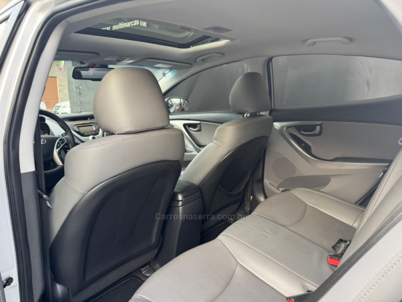 ELANTRA 1.8 GLS 16V FLEX AUTOMÁTICO - 2013 - ESTâNCIA VELHA
