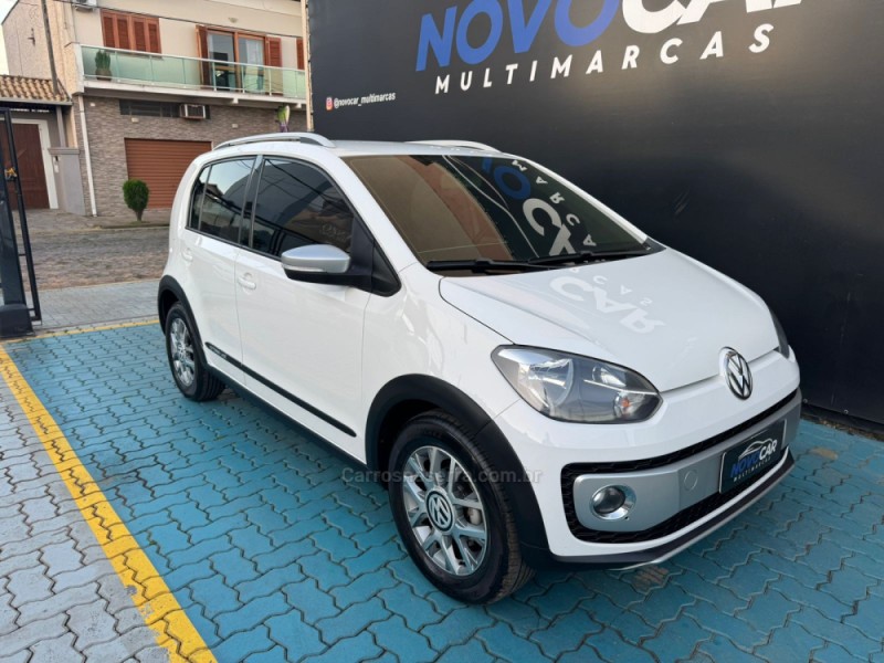 UP 1.0 TSI CROSS 12V FLEX 4P MANUAL - 2016 - ESTâNCIA VELHA