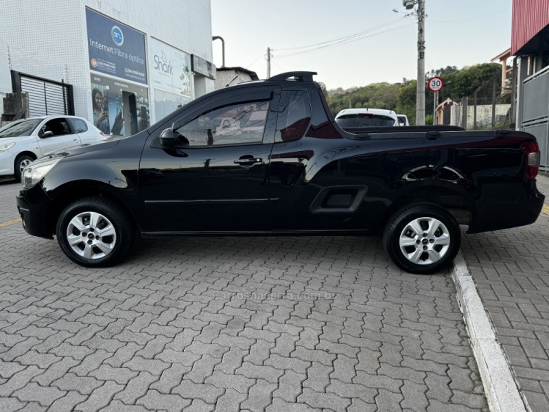 MONTANA 1.4 MPFI LS CS 8V FLEX 2P MANUAL