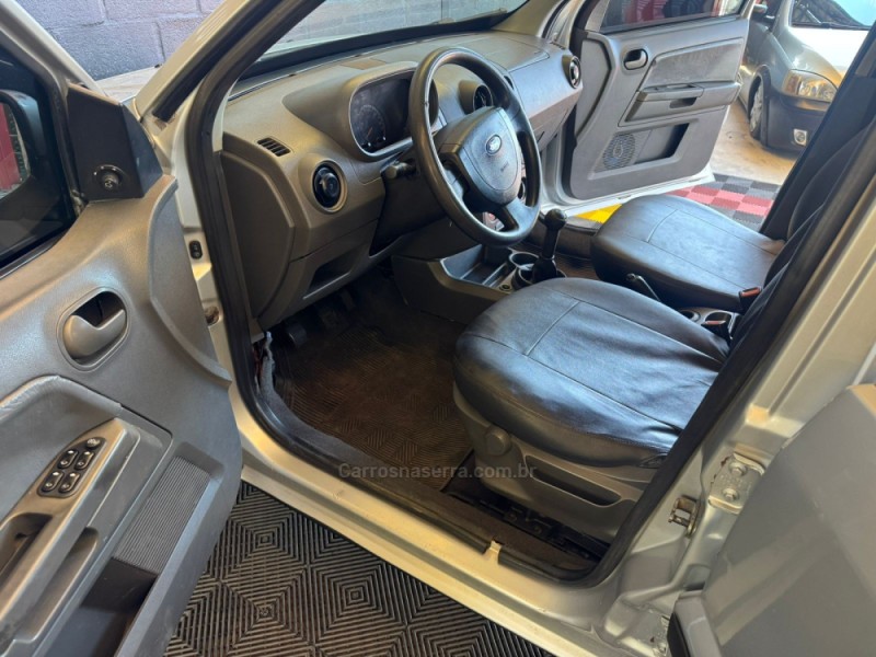 ECOSPORT 2.0 4WD 16V FLEX 4P MANUAL - 2005 - CAXIAS DO SUL