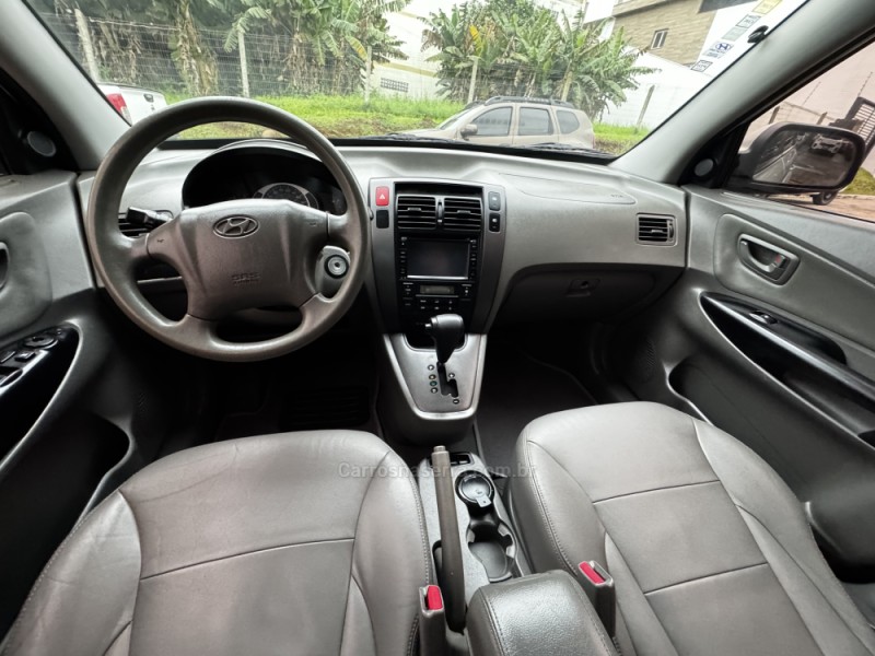 TUCSON 2.0 MPFI GLS 16V 143CV 2WD FLEX 4P AUTOMÁTICO - 2013 - FELIZ