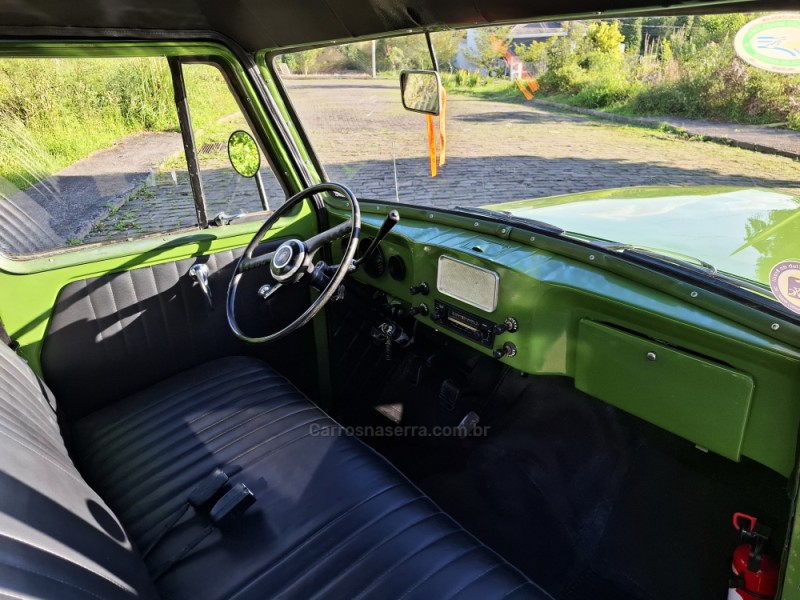 F-75 2.3 4X4 PICK-UP MANUAL - 1973 - BENTO GONçALVES