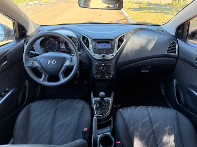 HB20 1.0 COMFORT STYLE 12V FLEX 4P MANUAL - 2013 - VACARIA