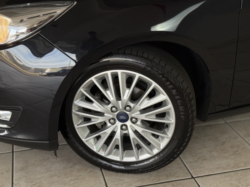FOCUS 2.0 SE PLUS SEDAN 16V FLEX 4P AUTOMÁTICO - 2018 - GUAPORé