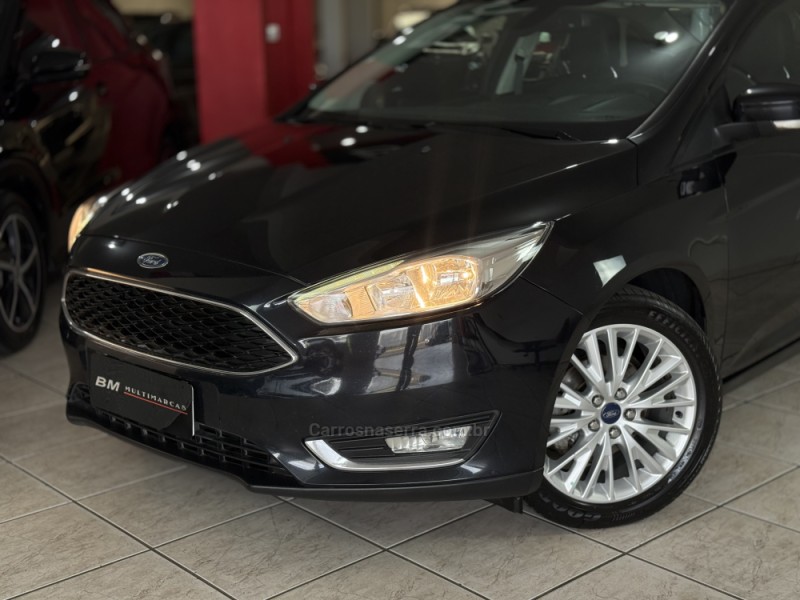 FOCUS 2.0 SE PLUS SEDAN 16V FLEX 4P AUTOMÁTICO - 2018 - GUAPORé