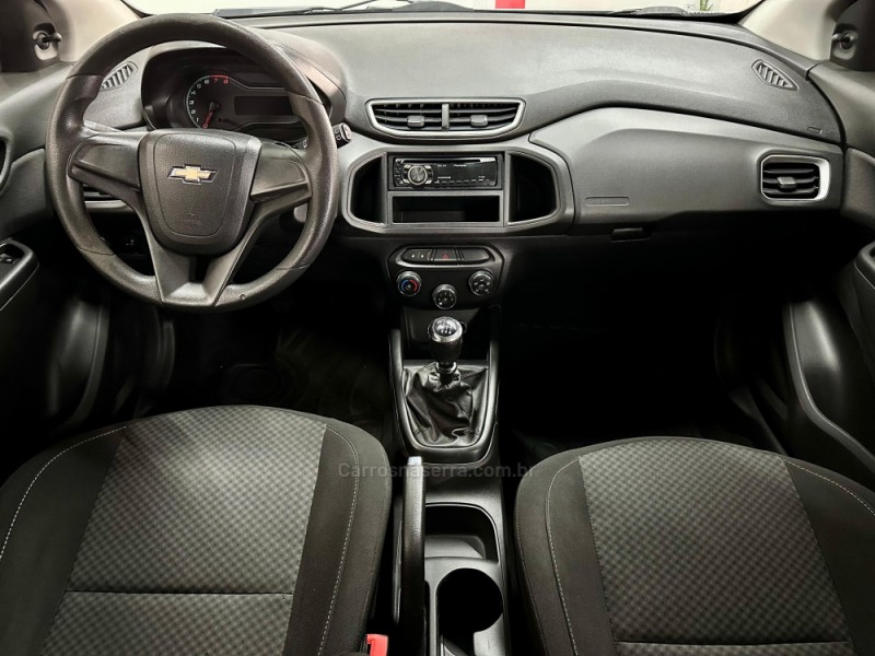 ONIX 1.4 MPFI LT 8V FLEX 4P MANUAL - 2017 - CAXIAS DO SUL