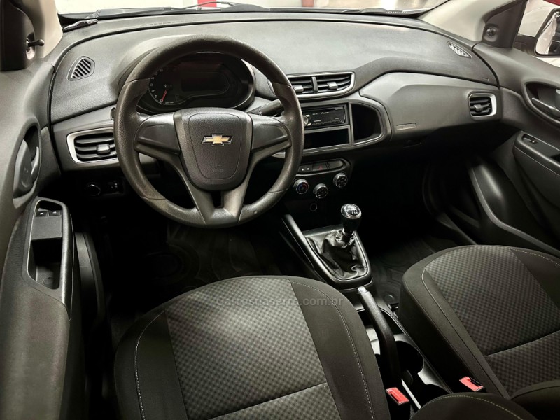 ONIX 1.4 MPFI LT 8V FLEX 4P MANUAL - 2017 - CAXIAS DO SUL