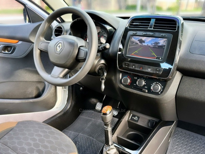 KWID 1.0 12V OUTSIDER FLEX 4P MANUAL - 2020 - NOVO HAMBURGO