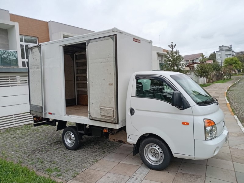 HR 2.5 TCI HDB BAU 4X2 8V 97CV TURBO INTERCOOLER DIESEL 2P MANUAL - 2011 - FARROUPILHA