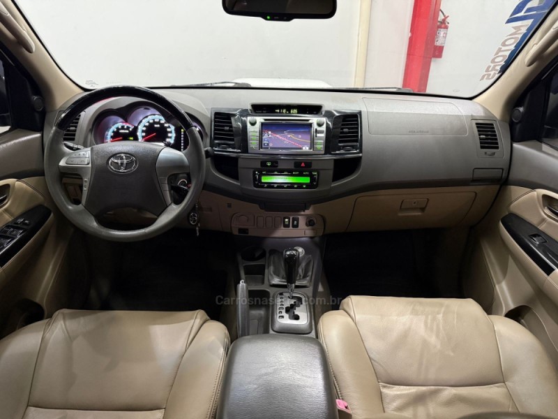 HILUX SW4 3.0 SR 4X4 16V TURBO INTERCOOLER DIESEL 4P AUTOMÁTICO - 2013 - NOVO HAMBURGO
