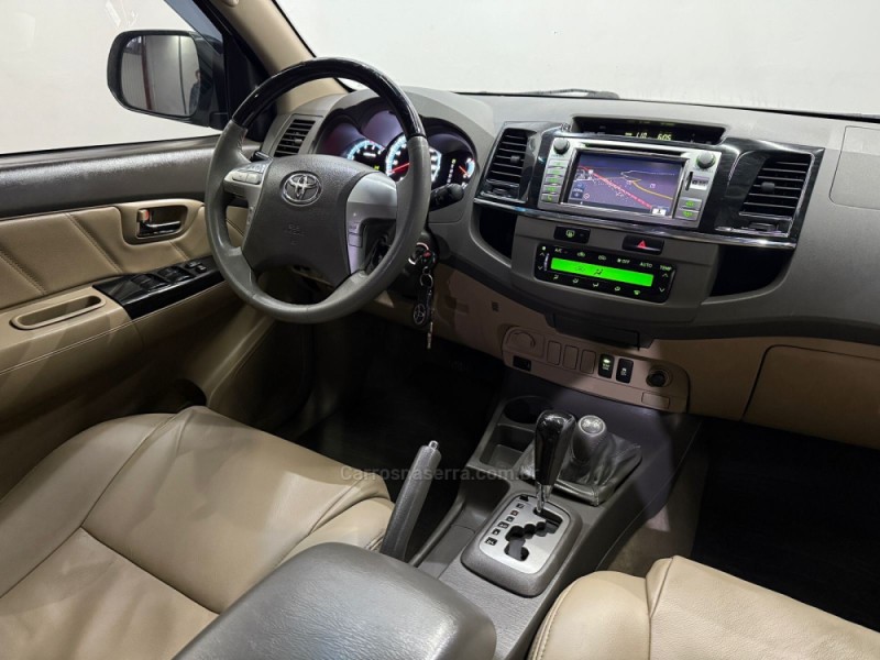 HILUX SW4 3.0 SR 4X4 16V TURBO INTERCOOLER DIESEL 4P AUTOMÁTICO - 2013 - NOVO HAMBURGO
