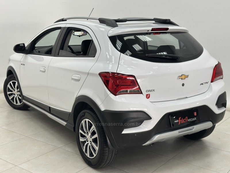 ONIX 1.4 MPFI ACTIV 8V FLEX 4P AUTOMÁTICO - 2017 - SANTA CRUZ DO SUL