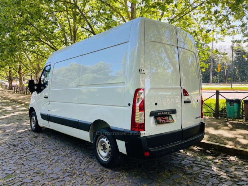 MASTER 2.3 GRAND FURGÃO L2H2 16V TURBO INTERCOOLER DIESEL 4P MANUAL - 2018 - NOVO HAMBURGO