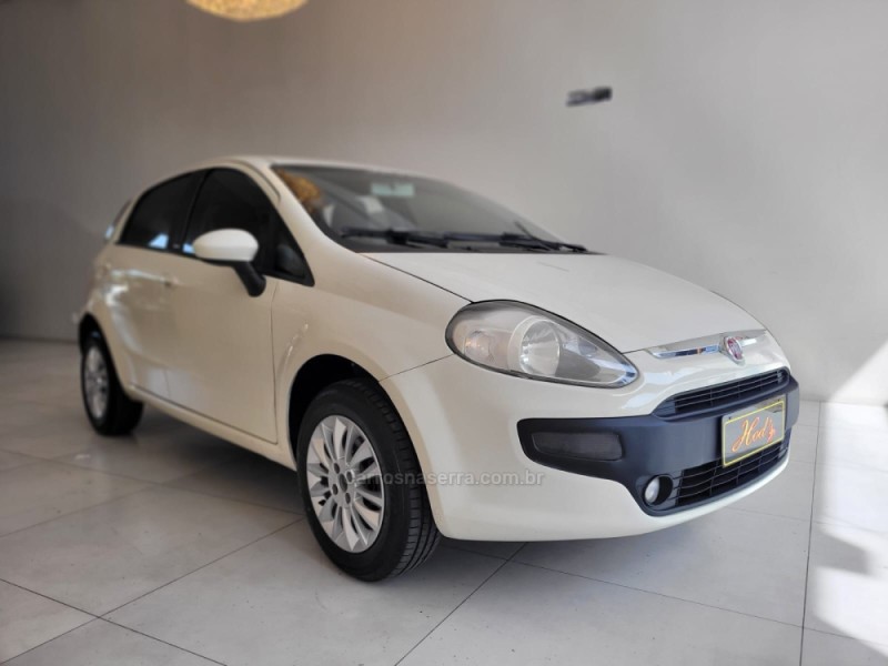 PUNTO 1.4 ATTRACTIVE 8V FLEX 4P MANUAL - 2014 - CANELA