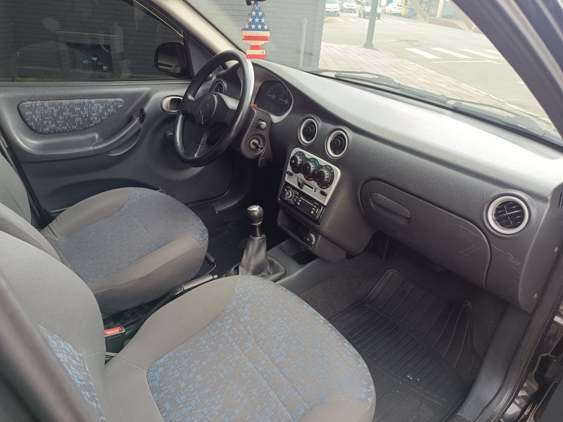 CELTA 1.0 MPFI VHC SUPER 8V GASOLINA 4P MANUAL - 2005 - FLORES DA CUNHA