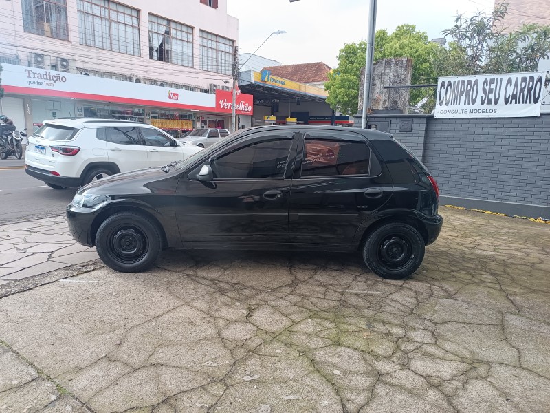 CELTA 1.0 MPFI VHC SUPER 8V GASOLINA 4P MANUAL - 2005 - FLORES DA CUNHA