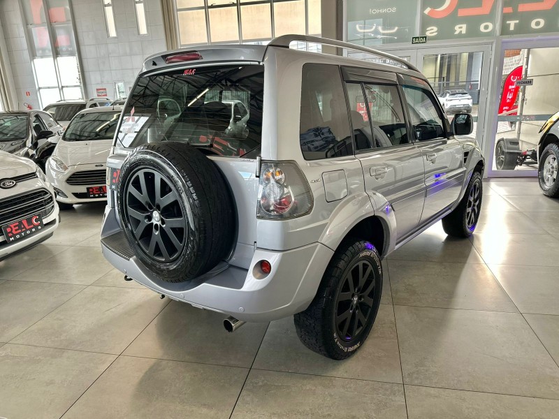 PAJERO TR4 2.0 4X4 16V 140CV FLEX 4P AUTOMÁTICO - 2010 - CAXIAS DO SUL