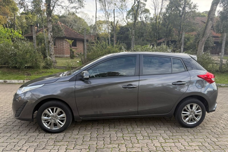 YARIS 1.5 XL PLUS CONNECT 16V FLEX 4P AUTOMÁTICO - 2022 - CANELA