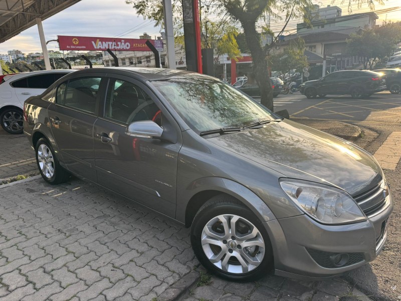 vectra 2.0 mpfi elegance 8v flex 4p automatico 2011 caxias do sul