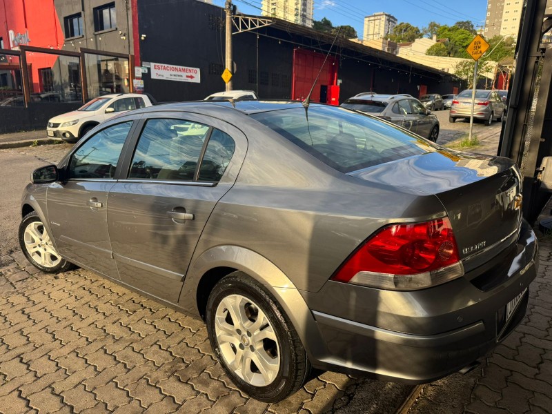 VECTRA 2.0 MPFI ELEGANCE 8V FLEX 4P AUTOMÁTICO - 2011 - CAXIAS DO SUL